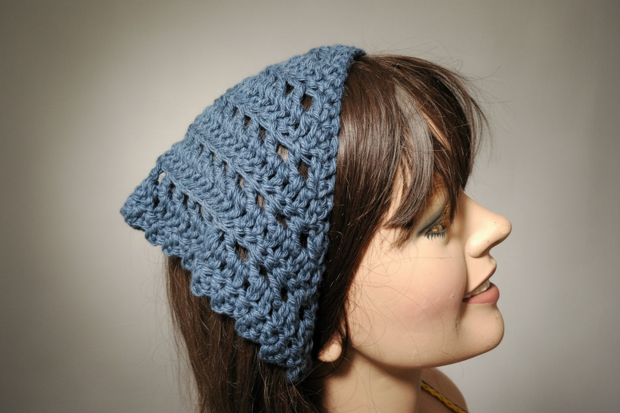 Eyelet Bandana Blue