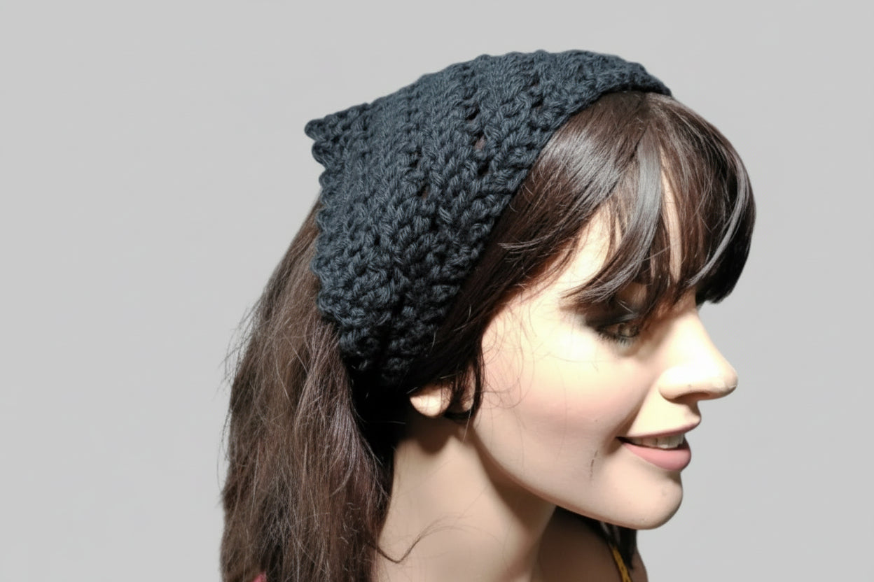 Eyelet Bandana black