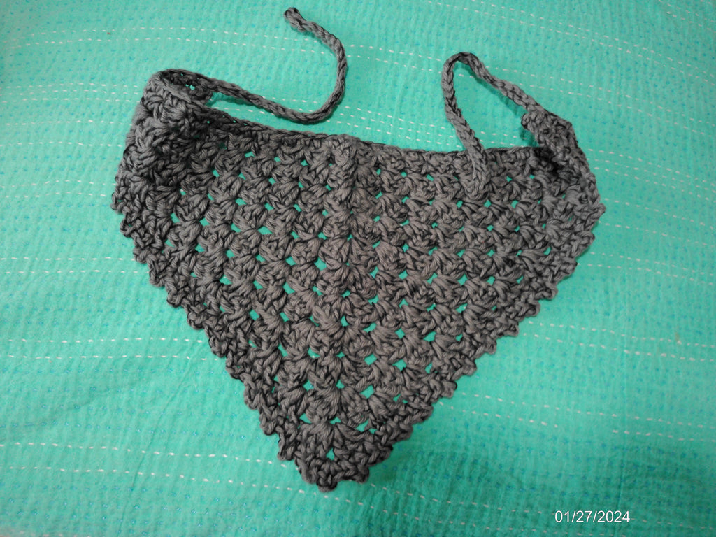 Granny Square Gray w/black