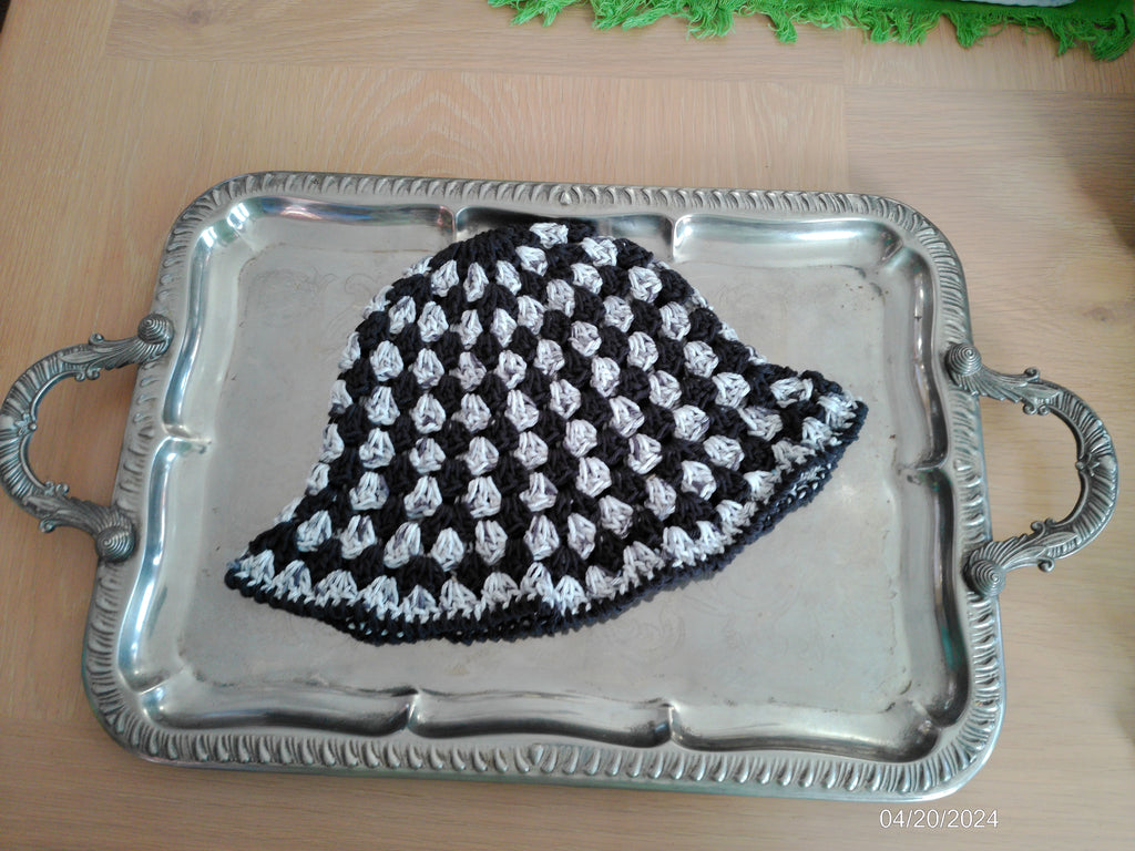 Bucket Hat Grey-mix and black